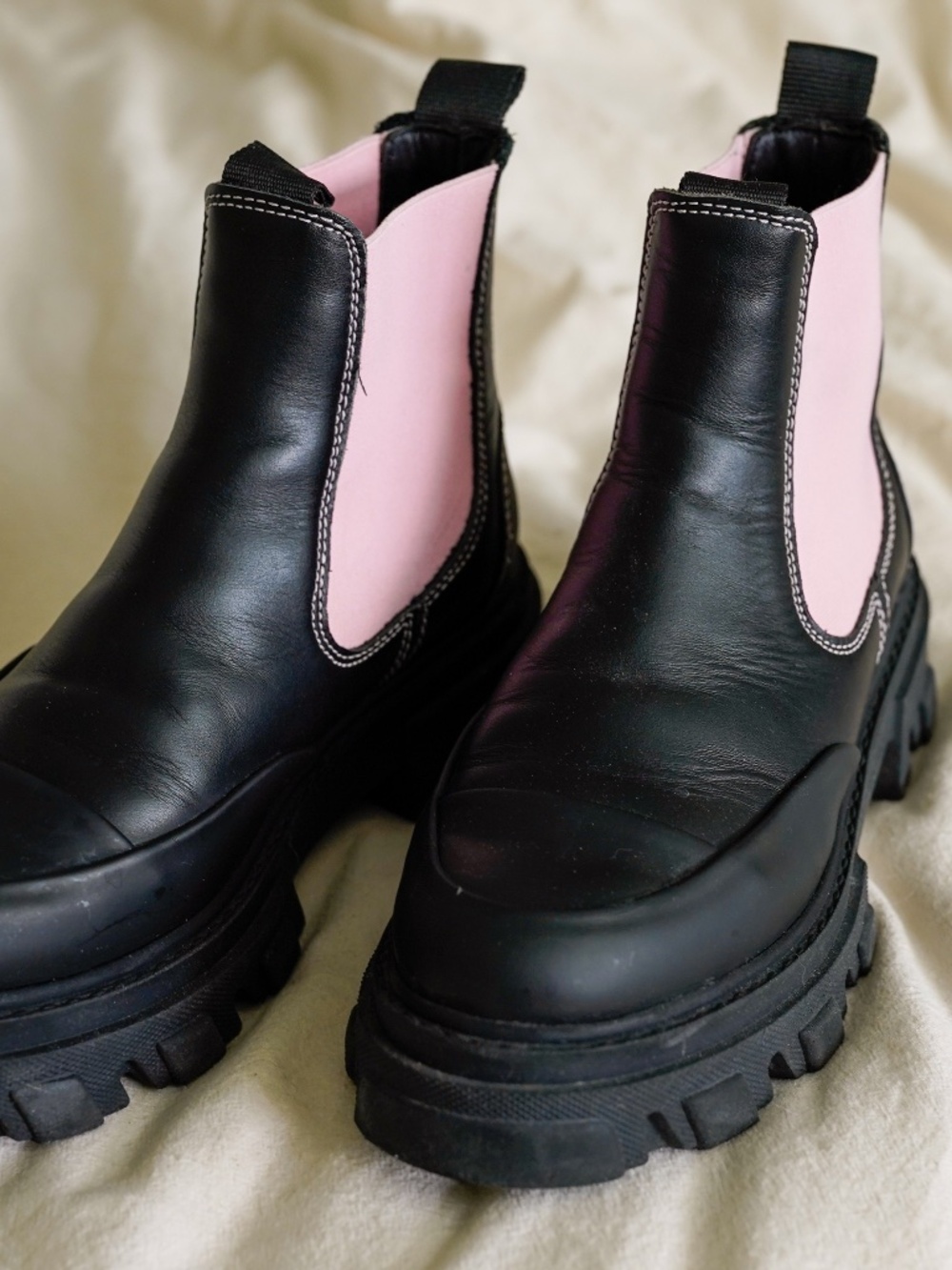 Ganni Black & Pink Leather Chelsea Boot